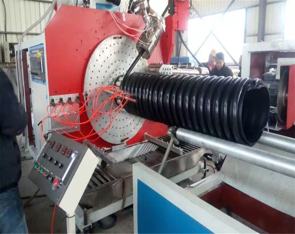 克拉管設(shè)備試機(jī)